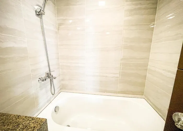 Luxury 2br Beside Okada Appartement *