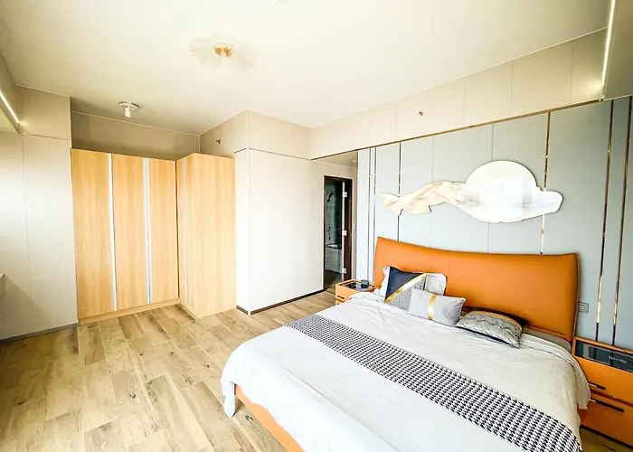 Luxury 2br Beside Okada *