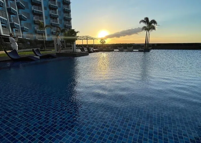 Luxury 2br Beside Okada Appartement Manilla