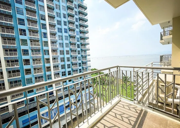 Luxury 2br Beside Okada Appartement Manilla
